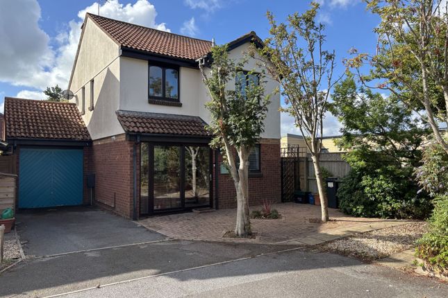 18, Western Drive, Starcross photo 2
