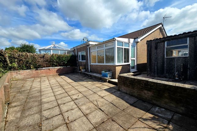 11 Bishopswood, Bridgend photo 4