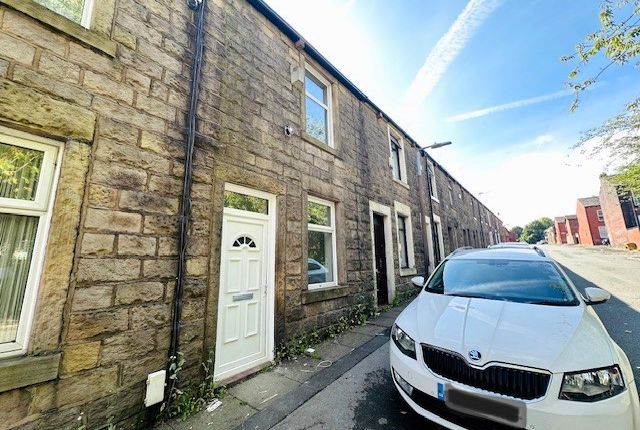 Terraced house to rent in Darwin Street, Halliwell, Bolton