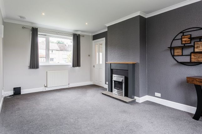 13, Belwood Crescent, Penicuik photo 2