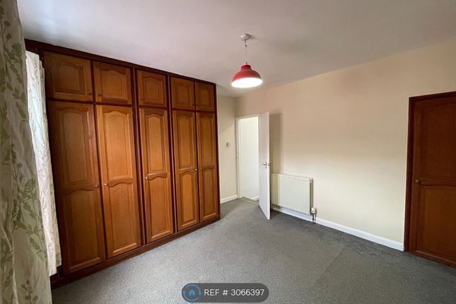 Victoria St, Hucknall, Nottingham photo 3