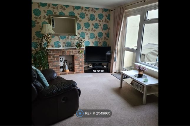Terraced house to rent in Kent Road, St. Leonards-On-Sea