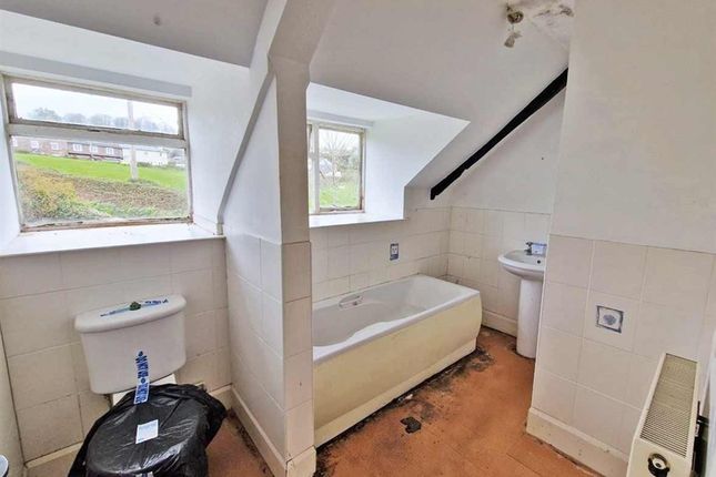 The, Old Coach House, KINGSBRIDGE photo 4