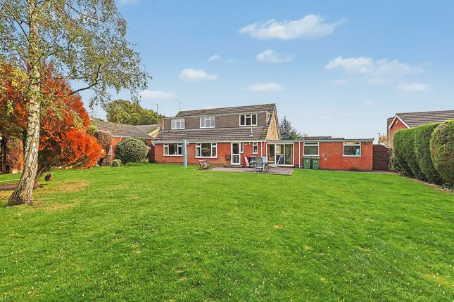 Hayfield Close, Chesterfield photo 4
