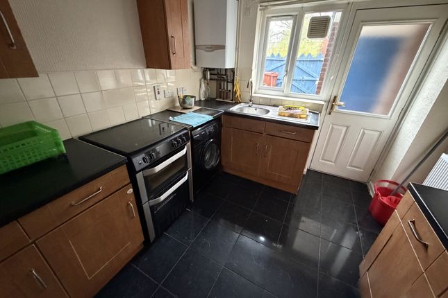 104, Chichester Road, Manchester photo 4