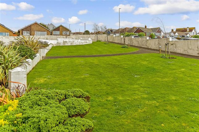 Flat for sale in Longridge Avenue, Saltdean, Brighton, East Sussex