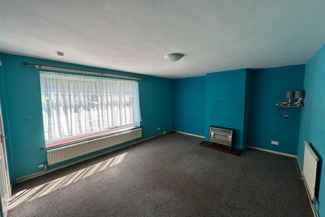 1, Alt Lane, Oldham photo 3