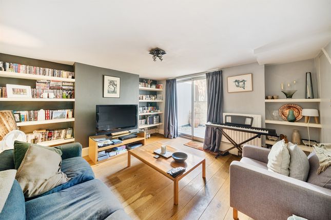 Thumbnail Maisonette for sale in Lorrimore Square, London