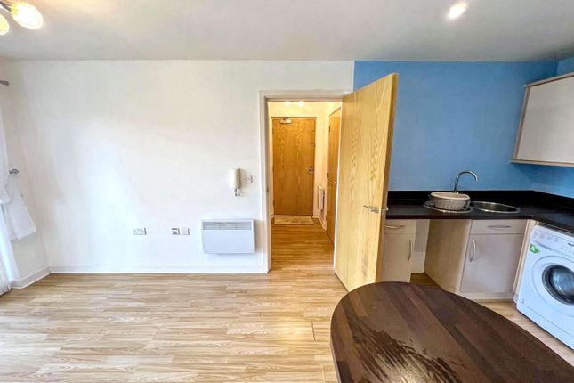 57, Maddren Way, Middlesbrough photo 5