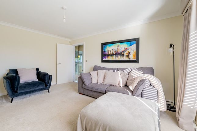 3 Kipley Close, Newcastle Upon Tyne photo 3