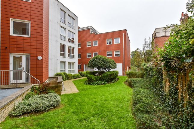 Stanford Avenue, Brighton photo 2
