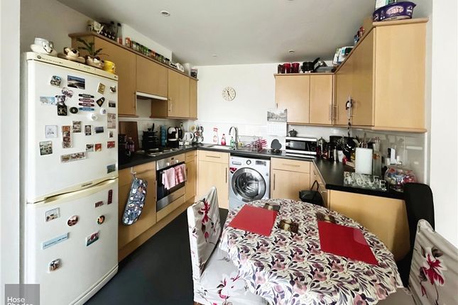 Flat 2, 1, Oak Vale, Ryde photo 4