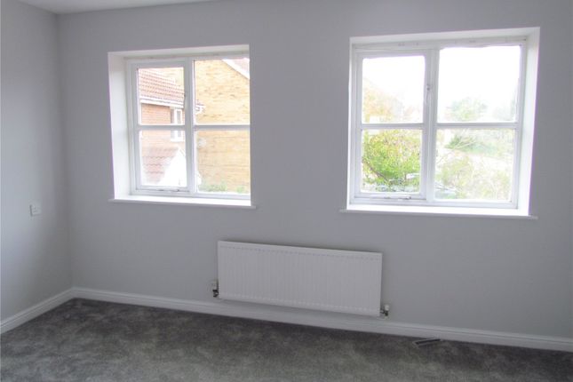 18, Kingfisher Drive, Essex photo 4