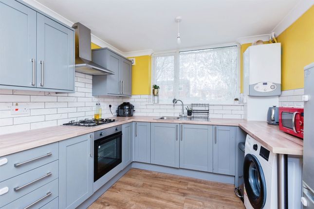 Terraced house for sale in Warwick Court, Loughborough