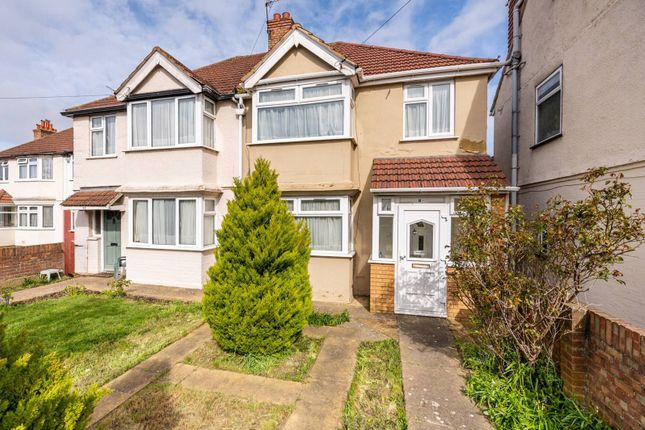 3-bed semi-detached on Beavers Lane, Hounslow, £550,000