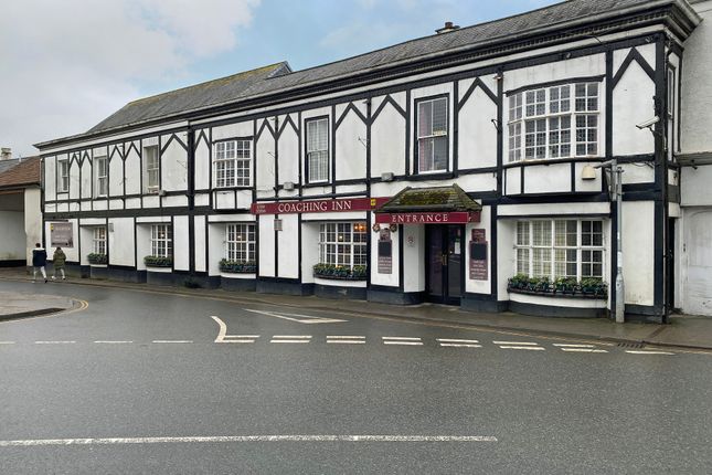 Thumbnail Pub/bar for sale in Queen Street, South Molton