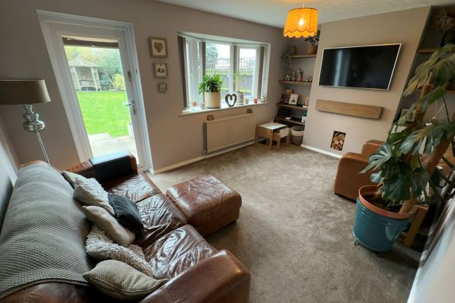 1, Stiles Close, Leicester photo 2