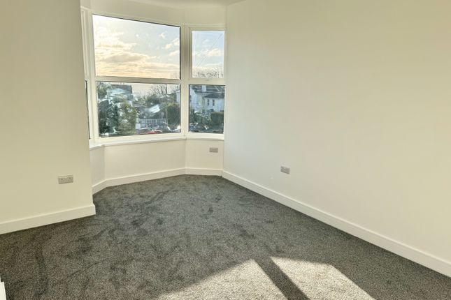 End terrace house to rent in Bronshill Road, Torquay