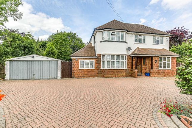15 Shaw Crescent photo 3