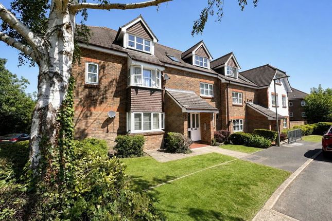1 Bedroom Flat in GU21 8PU