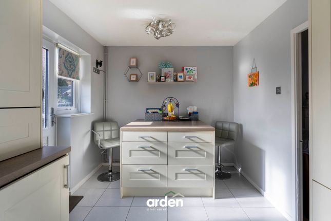 29 Glebe Road, Birmingham photo 3
