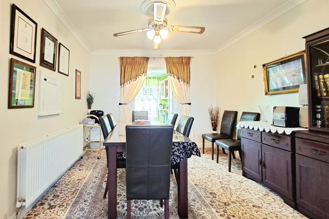 113, Birkbeck Avenue, Greenford photo 4