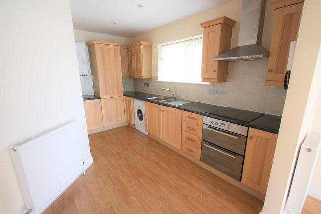 10, Longshore Apartments, Dane Road, Newquay photo 3
