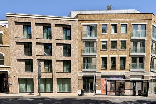 Commercial Road, London photo 4