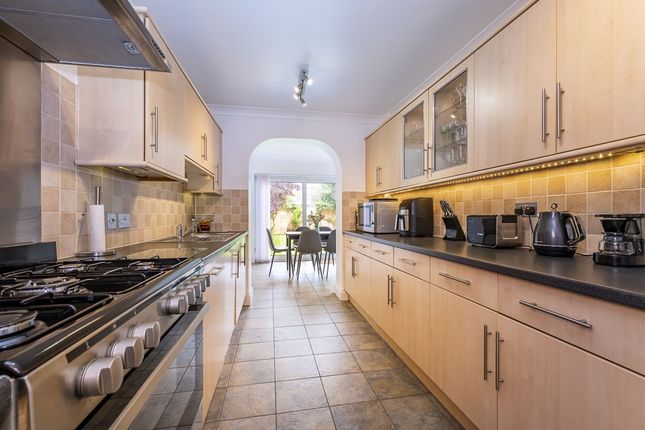 Thumbnail Flat to rent in Arterberry Road, London