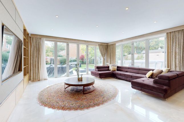 3, Fairholme Gardens, London photo 4