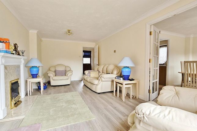 4, Oxborrow Close, Kirby Cross photo 4