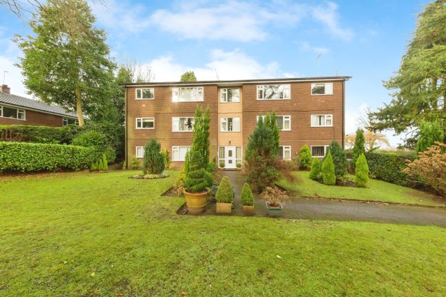 Flat for sale in Bollinbrook Road, Macclesfield, Cheshire