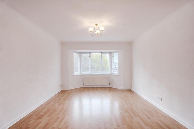 Sleaford Avenue, Motherwell photo 3