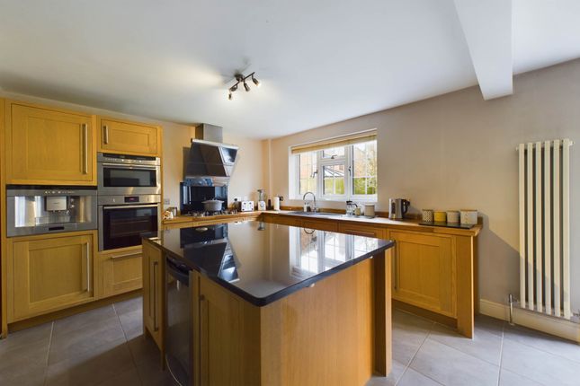 Detached house for sale in The Lawns, Hemel Hempstead