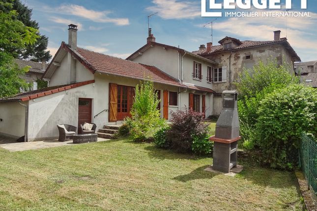 Thumbnail Villa for sale in Compreignac, Haute-Vienne, Nouvelle-Aquitaine