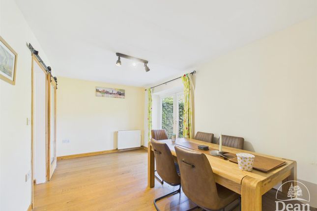 Curlew Cottage, Moseley Green, Lydney photo 2