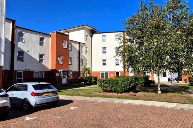Broomwade Close, Ipswich photo 2