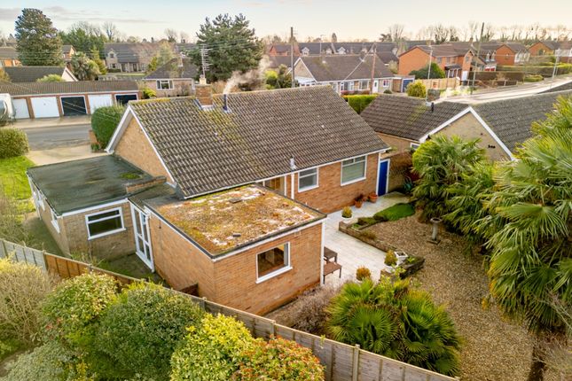 Detached bungalow for sale in Hawthorn Bank, Spalding