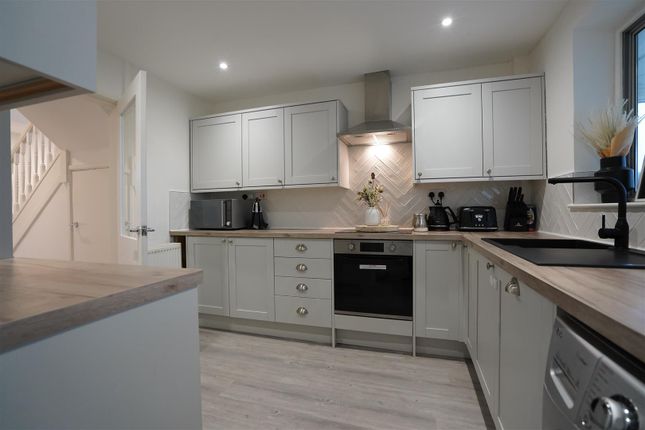 28, Pinsley View, Nantwich photo 2