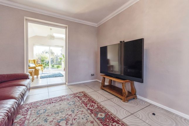 Terraced house for sale in Bedford Road, Ickleford, Hitchin