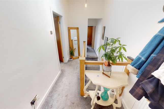 Flat for sale in Cowley Hill Lane, St. Helens, 2