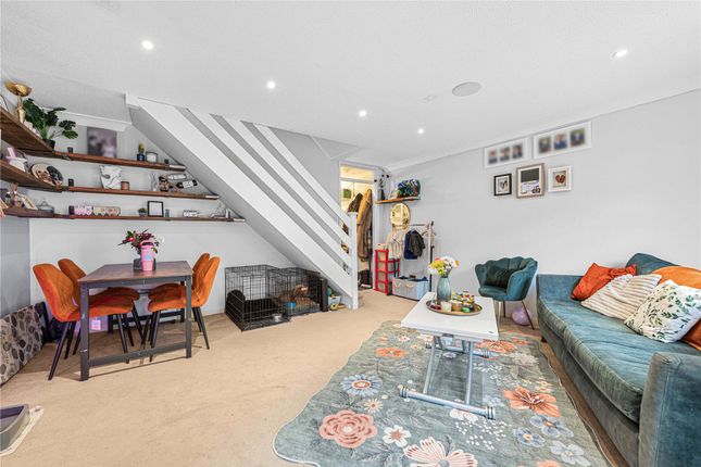 23, Rokeby Court, Surrey photo 4