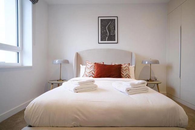 H03C.7.02, Walworth Road, London photo 3