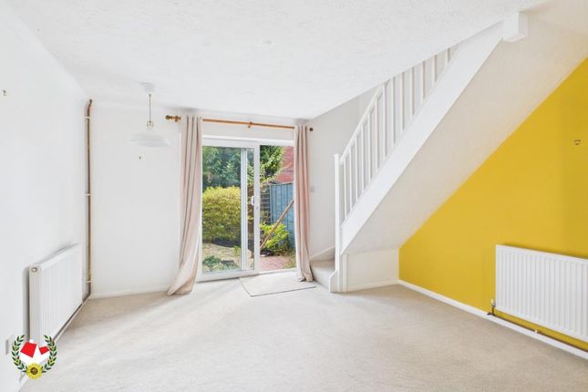 31, Honeysuckle Drive, Gloucester photo 3