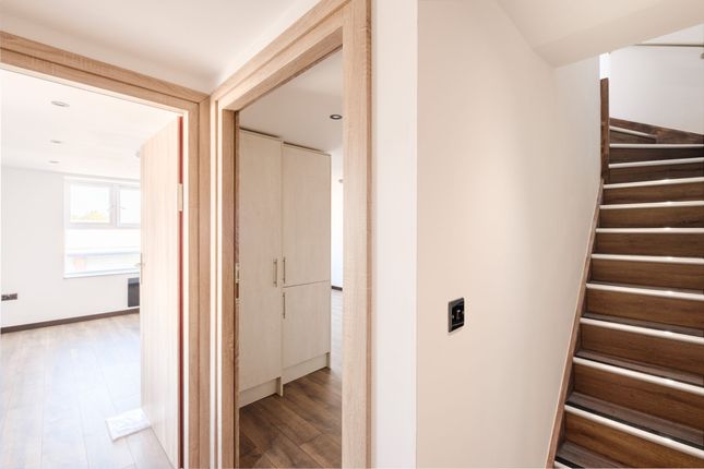 Flat 29, Standish Court, Chorley photo 5