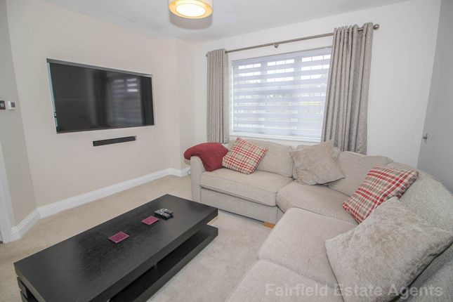 Semi-detached house to rent in Oaklands Avenue, Oxhey Hall