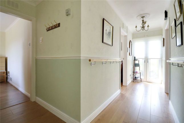 72 West End Road, Doncaster photo 3