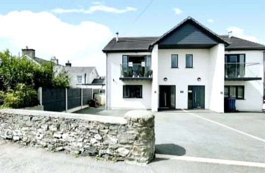 Semi-detached house for sale in Ffordd Penmynydd, Llanfairpwllgwyngyll, Anglesey, Sir Ynys Mon