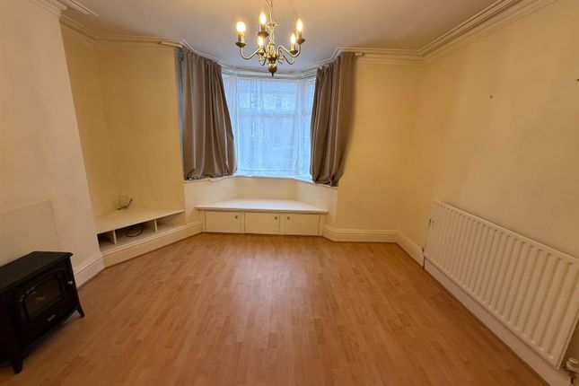70, Pierremont Road, Darlington photo 2