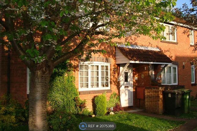 Thumbnail Terraced house to rent in Pinewood Close, Borehamwood